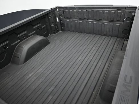 Used 2023 GMC Sierra 1500 AT4 w/ AT4 Premium Package AWD/4WD image 43