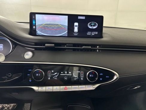Used 2025 Genesis GV70 2.5T image 22