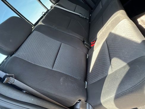 Used 2011 Chevrolet Silverado 2500 LT w/ Snow Plow Prep Package AWD/4WD image 18