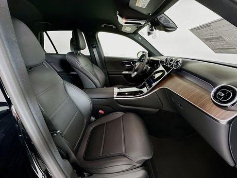 New 2026 Mercedes-Benz GLC 300 image 27