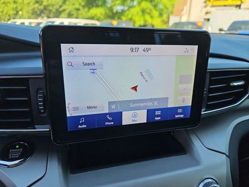 Used 2021 Ford Explorer XLT w/ Equipment Group 202A image 18