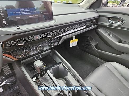 New 2025 Honda Accord EX-L image 10