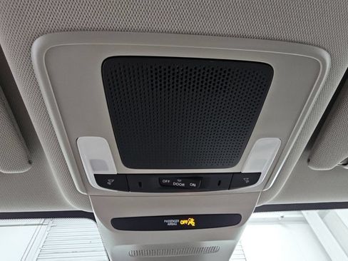 New 2027 Honda HR-V LX image 21