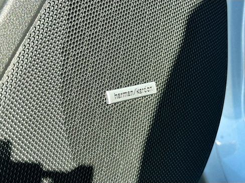 Used 2024 Subaru Forester Touring image 19