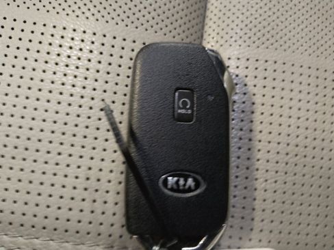 Used 2021 Kia Telluride EX w/ EX Premium Package FWD image 32