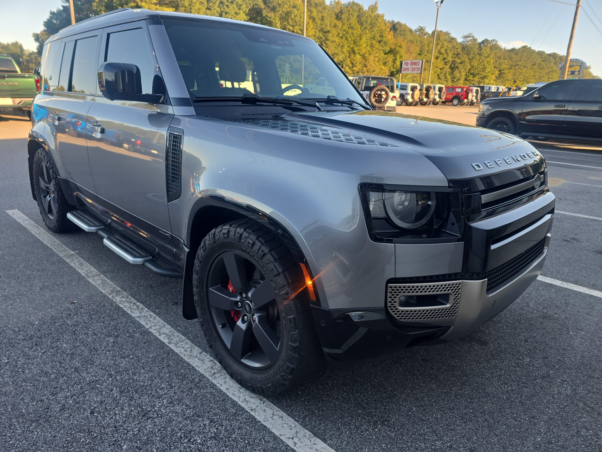 Used 2021 Land Rover Defender 110 X AWD/4WD image 1