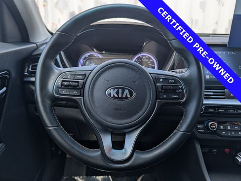 Used 2021 Kia Niro LXS FWD image 25