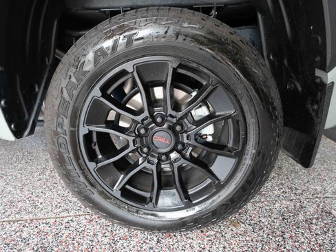 Used 2023 Toyota Tundra Limited w/ TRD Off-Road Package AWD/4WD image 28