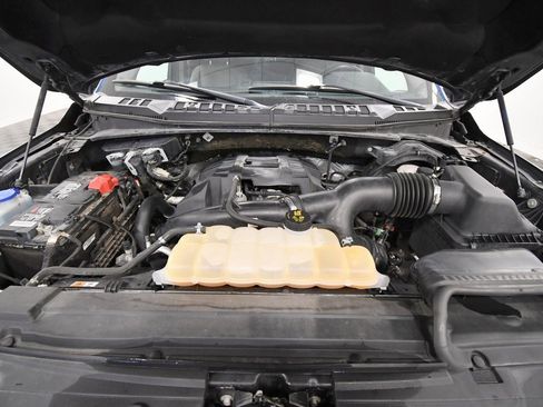 Used 2018 Ford F150 XLT w/ Equipment Group 302A Luxury image 12