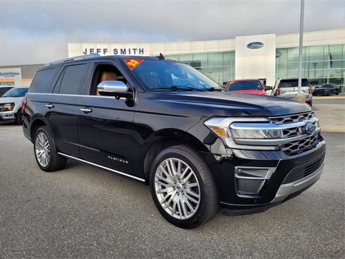Used 2023 Ford Expedition Platinum image 1