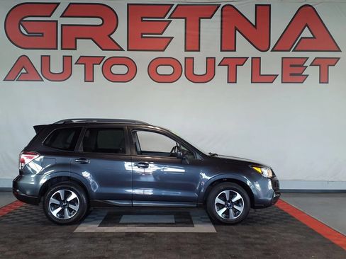 Used 2018 Subaru Forester 2.5i Premium AWD/4WD image 1