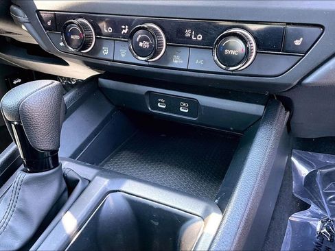 Used 2024 Honda Accord EX image 16