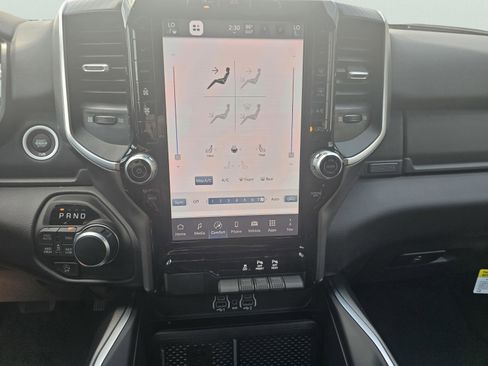 Used 2025 RAM 1500 Big Horn image 24