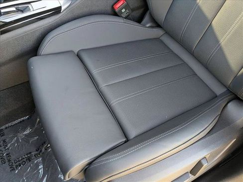 Used 2025 Audi Q5 Premium Plus w/ Premium Plus AWD/4WD image 4
