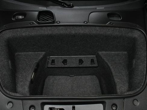 Used 2010 Audi R8 V10 AWD/4WD image 26