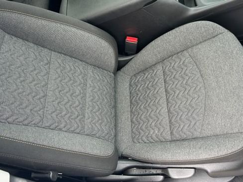 Certified 2023 Chevrolet Equinox LT image 50