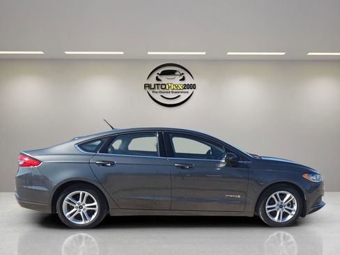 Used 2018 Ford Fusion S image 8