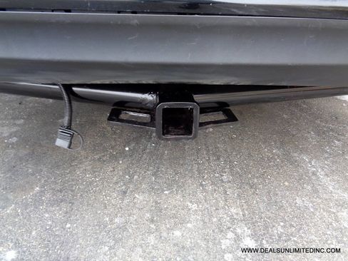 Used 2017 Kia Sedona LX w/ LX Essentials Premium Package image 22