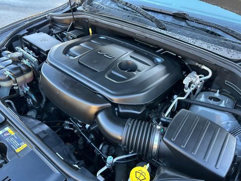 Used 2021 Dodge Durango SXT image 30