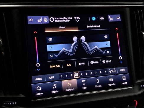 Used 2021 Maserati Levante S image 23