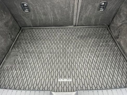 Used 2024 MAZDA CX-30 AWD 2.5 S w/ Preferred Package image 18