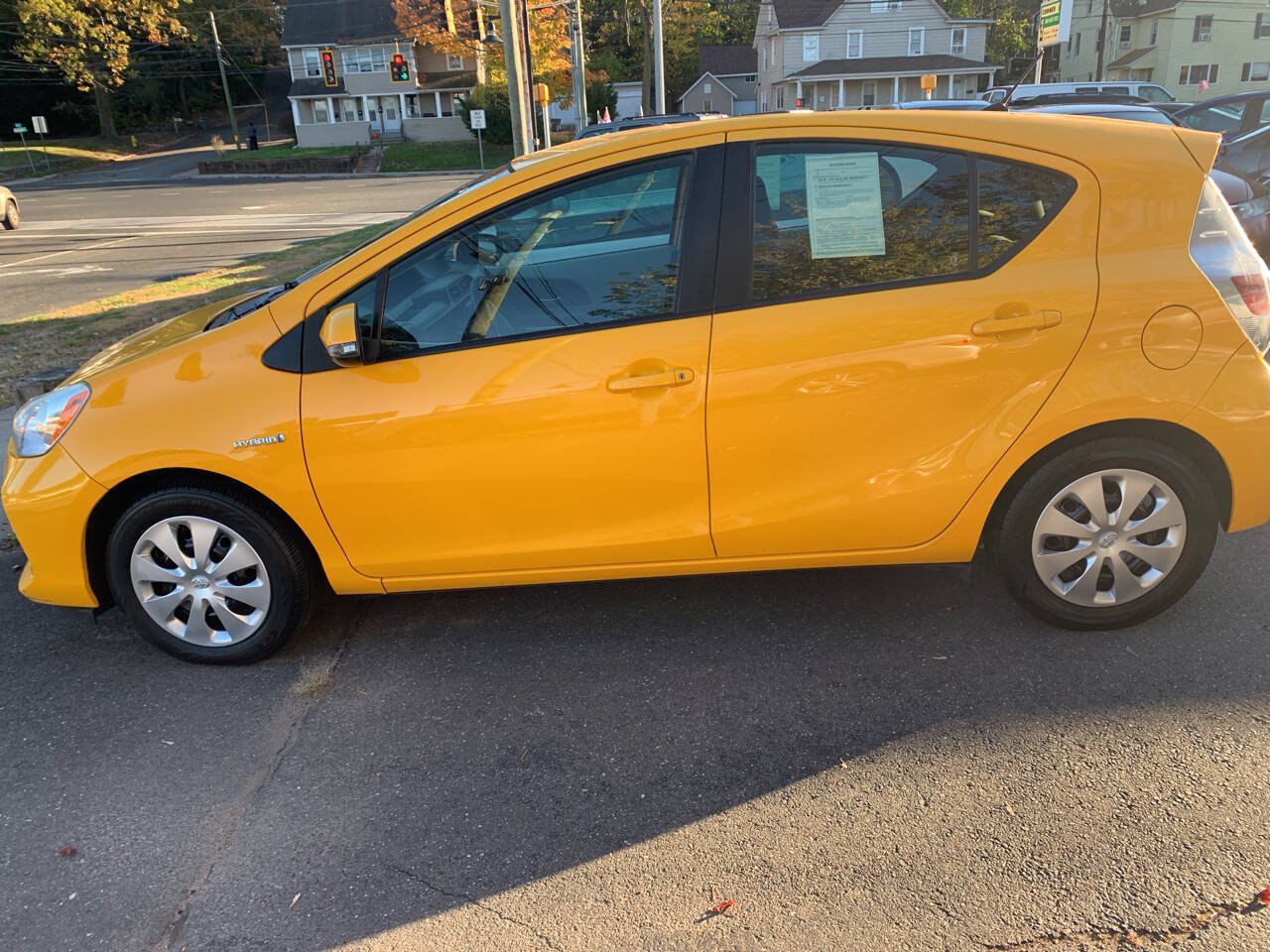 Used 2014 Toyota Prius C Two FWD image 7