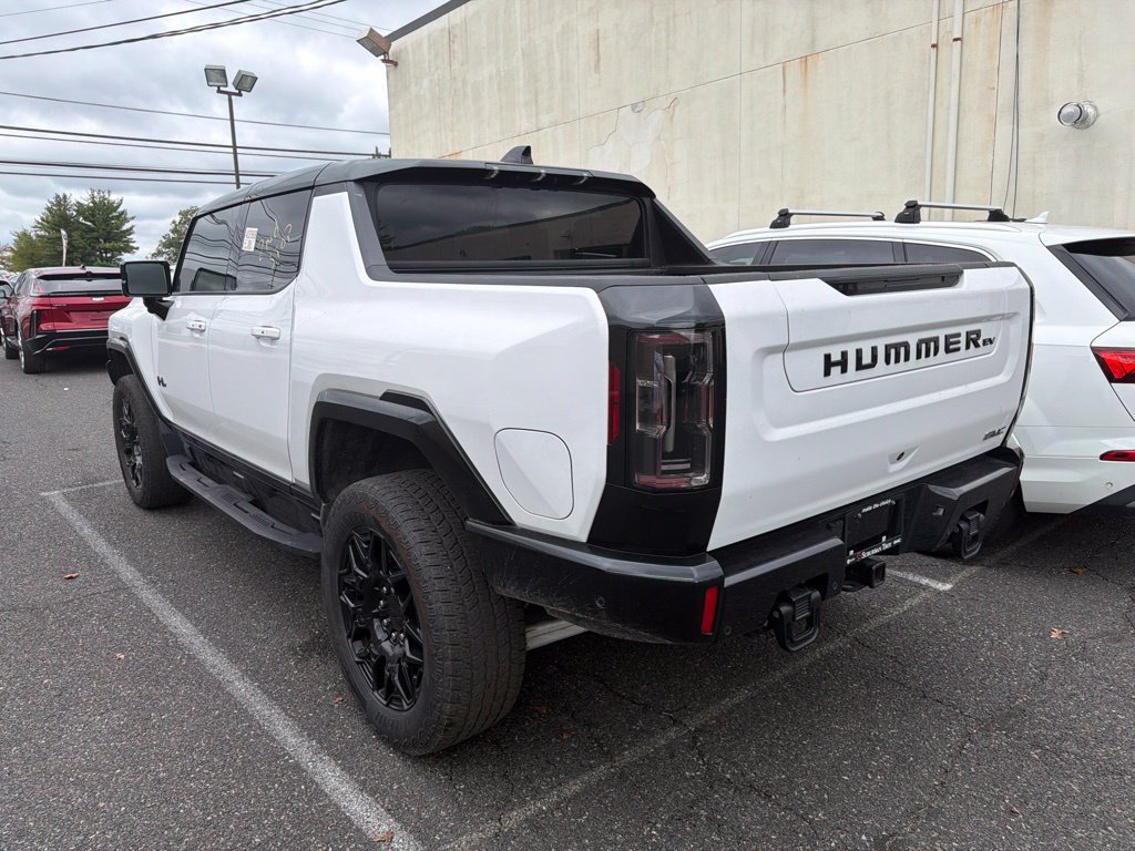Used 2025 GMC Hummer EV 2X w/ LPO, Dark Essentials Package AWD/4WD image 2