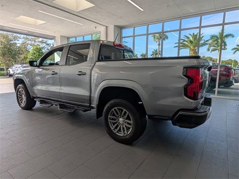 Used 2023 Chevrolet Colorado LT w/ LT Convenience Package image 10