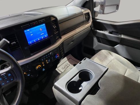Used 2023 Ford F250 XLT image 17