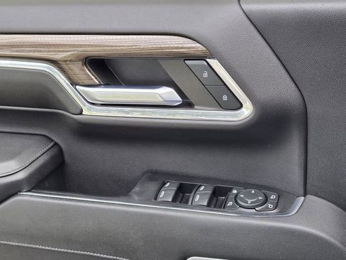 Used 2024 Chevrolet Silverado 2500 LT w/ Z71 Sport Edition AWD/4WD image 31