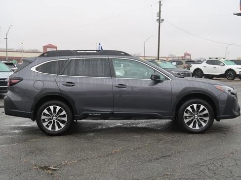 Certified 2025 Subaru Outback Limited w/ Popular Package #2 image 9
