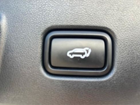 Used 2024 Hyundai Tucson SEL w/ Convenience Package AWD/4WD image 9