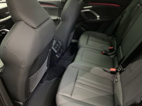 New 2025 Audi Q5 Prestige image 5