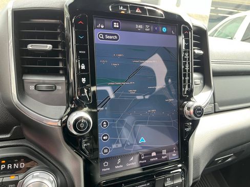 Used 2025 RAM 1500 Laramie w/ Trailer Tow Group AWD/4WD image 20