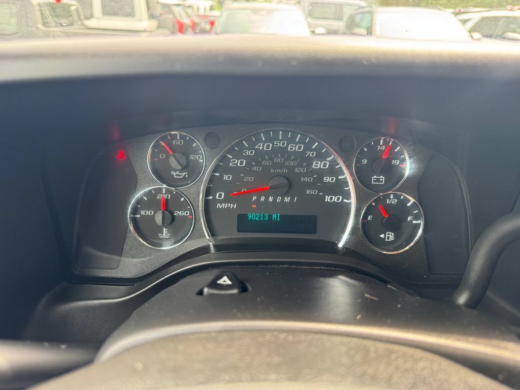 Used 2022 Chevrolet Express 3500 Extended w/ Driver Convenience Package RWD image 27