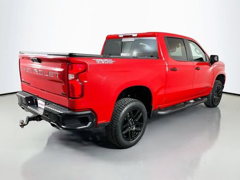 Used 2024 Chevrolet Silverado 1500 LT Trail Boss w/ Convenience Package II AWD/4WD image 7