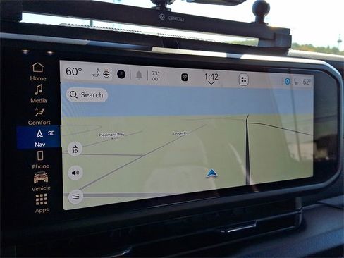 Used 2024 Jeep Gladiator Rubicon image 17