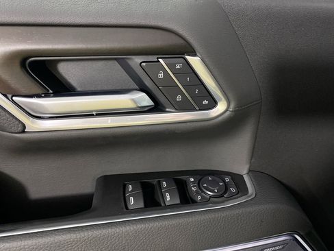 New 2026 GMC Sierra 3500 Denali w/ Denali Reserve Package image 13