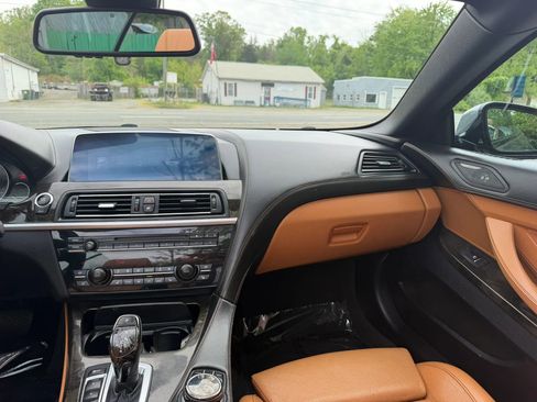 Used 2017 BMW 640i xDrive Convertible AWD/4WD image 34