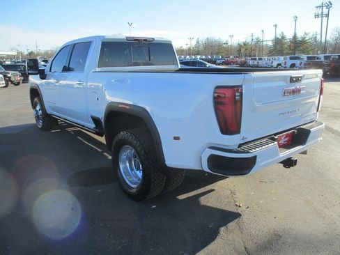 Certified 2024 GMC Sierra 3500 Denali w/ Denali Reserve Package image 8
