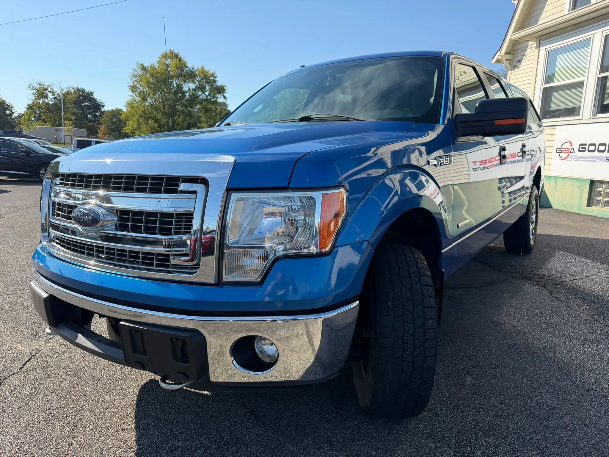 Used 2013 Ford F150 XLT w/ Luxury Equipment Group AWD/4WD image 9