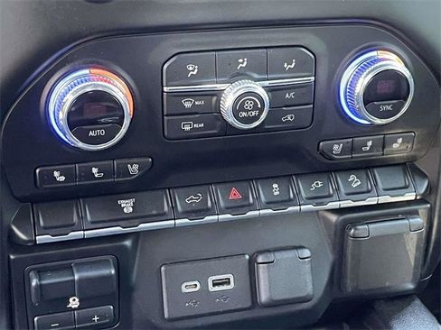 Used 2022 GMC Sierra 2500 AT4 w/ Gooseneck/5TH Wheel Package image 14