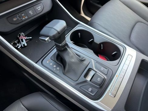New 2026 Kia Carnival FWD image 15