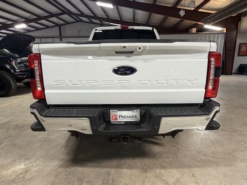 Used 2024 Ford F250 Lariat image 7