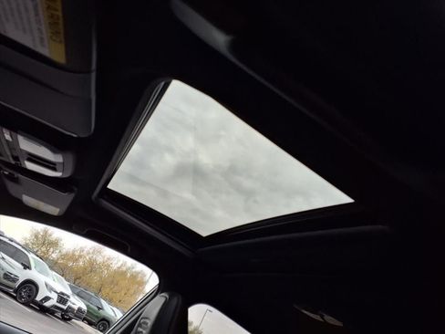 Used 2024 Subaru Crosstrek 2.5i Wilderness image 3