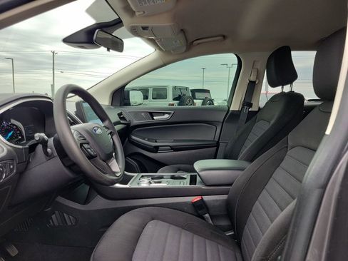 Certified 2021 Ford Edge SE FWD image 18