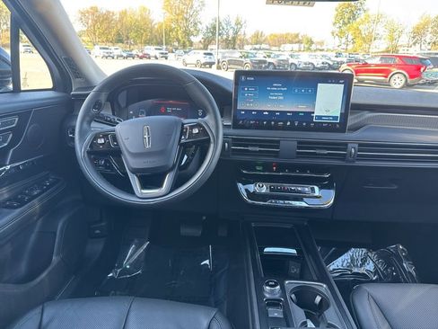 New 2026 Lincoln Corsair Reserve w/ Jet Appearance Package image 6