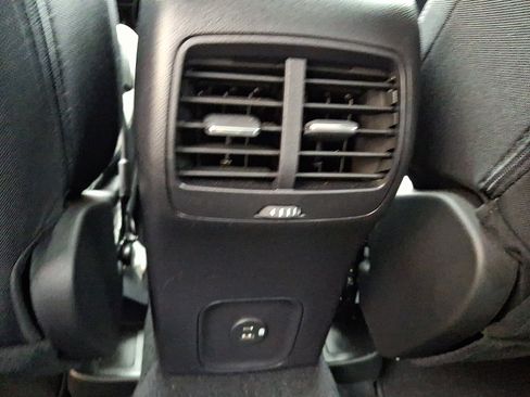 Used 2022 Ford Escape SE w/ Convenience Package image 13