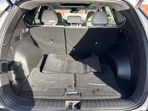 Used 2023 Hyundai Tucson Limited image 21