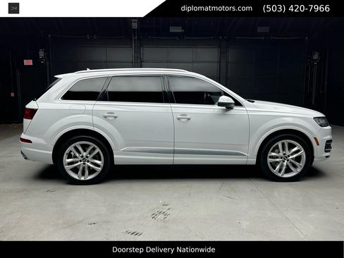 Used 2018 Audi Q7 3.0T Prestige w/ Prestige Package image 8